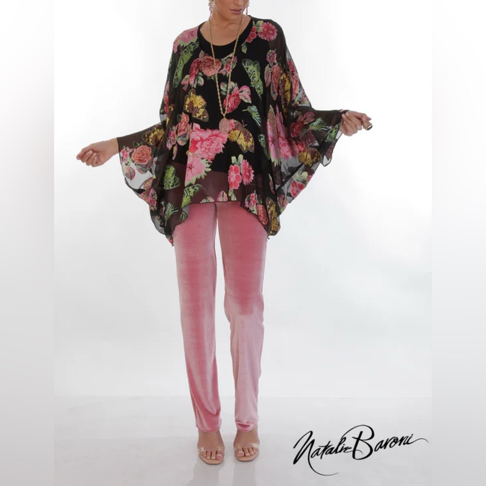 New Natalie Baroni Floral & Butterflies Black Kimono Top Size Medium/Large NWOT